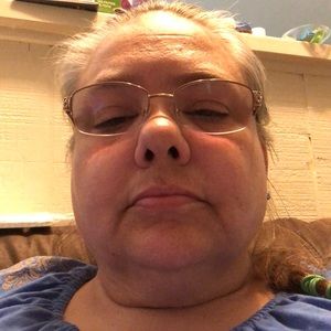 Meet your Posher, Denise